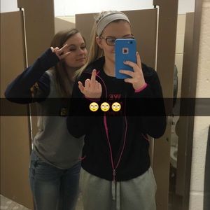 Meet your Posher, Addie