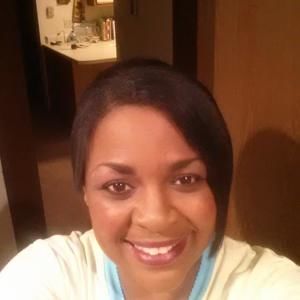 Meet your Posher, Yolanda