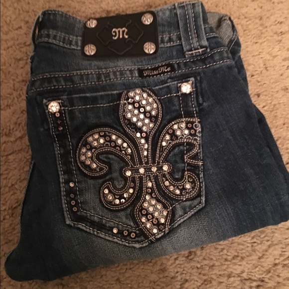 Embellished miss me jeans!!!!!