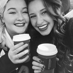 Meet your Posher, Hanna