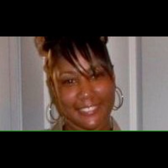 Meet your Posher, Pamela