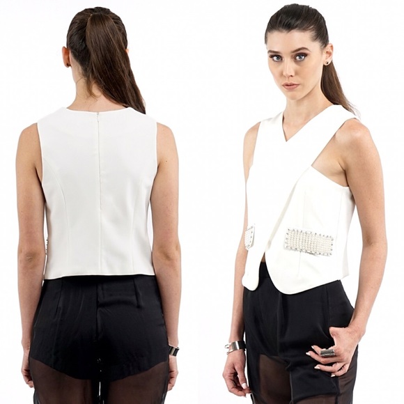 WHITE WRAP FRONT PEARL DETAIL TOP - Picture 3 of 6