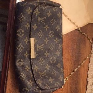 Louis Vuitton cross body