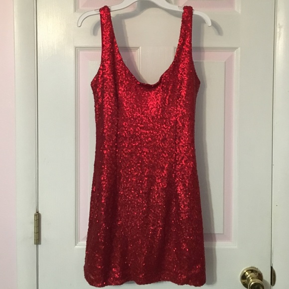 ✨TOBI BODYCON DRESS✨ - Picture 2 of 4