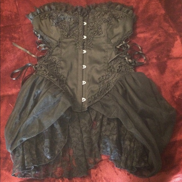 Black Bustle Corset
