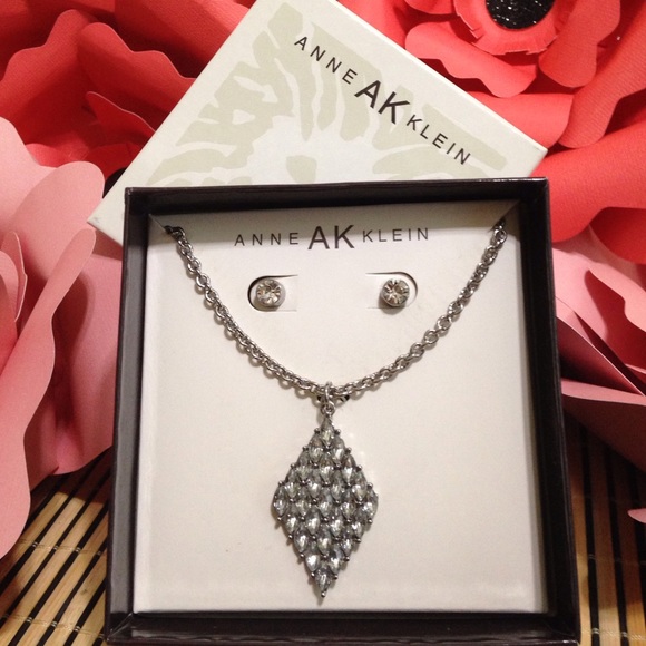 Anne Klein Necklace/ Earrings Set