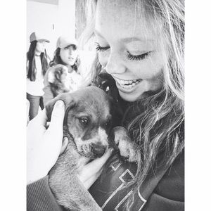 Meet your Posher, Rachelle