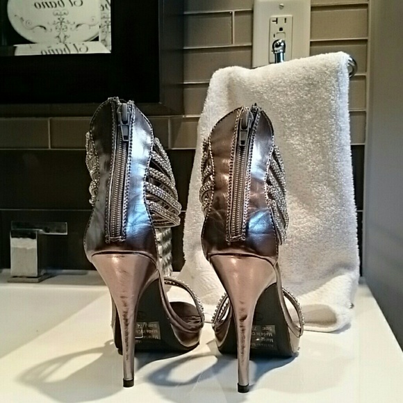 🆕SEXY Gorgeous heels🎉🎉Host pick🎉🎉 - Picture 6 of 7