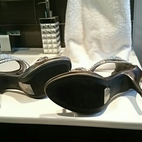 🆕SEXY Gorgeous heels🎉🎉Host pick🎉🎉 - Picture 7 of 7