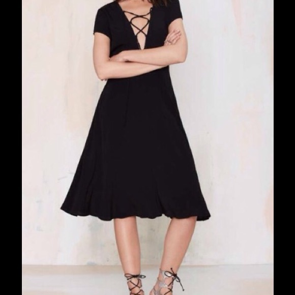 Nasty Gal Dresses & Skirts - NASTY GAL Midi Dress w/ Swingy Skirt Black S