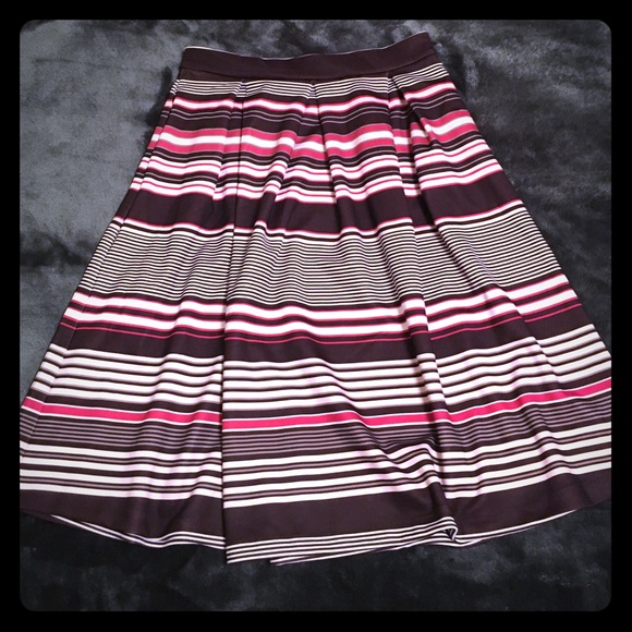 New York & Company Pleated Full Skirt