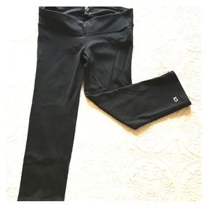 GapFit Maternity Capri