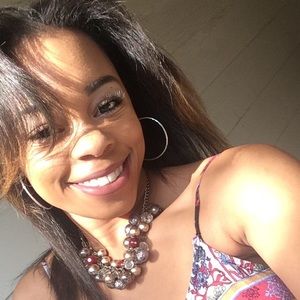 Meet your Posher, Briana