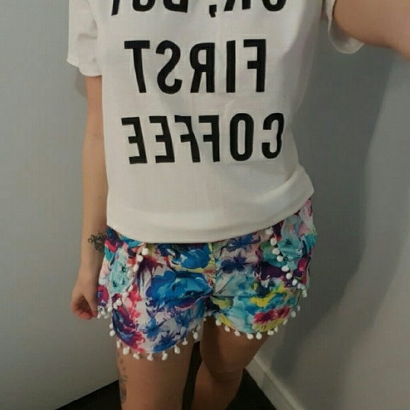 NEW Floral Garden Pom Pom Shorts - Picture 3 of 3