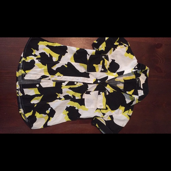 Dress shirt - Picture 1 of 1