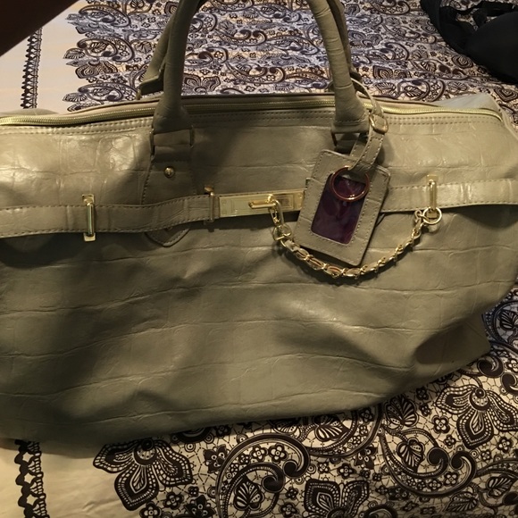 Steve Madden over night/ carry on bag