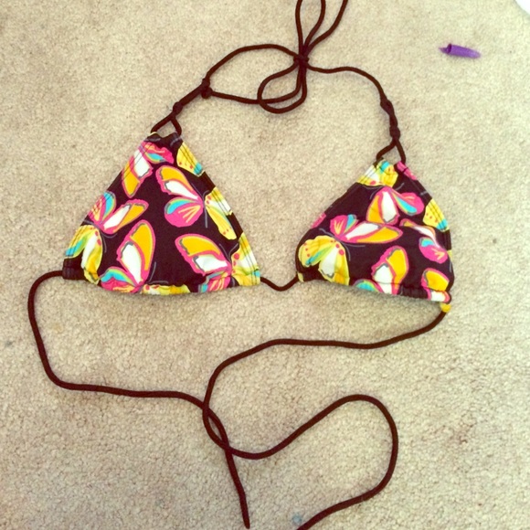 Kirra butterfly bikini top! Only worn twice!
