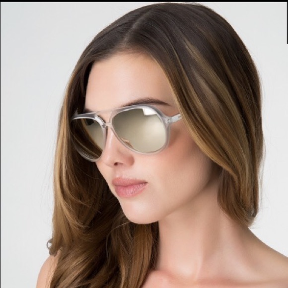 bebe Accessories - 💋Bebe Maya Aviator Sunglasses❤️