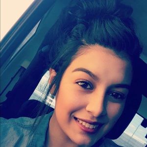 Meet your Posher, Lisette