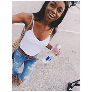 Meet your Posher, Raven