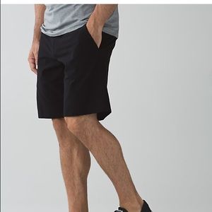 *SOLD* Mens Lululemon Hike n' Bike Shorts - Sz 34