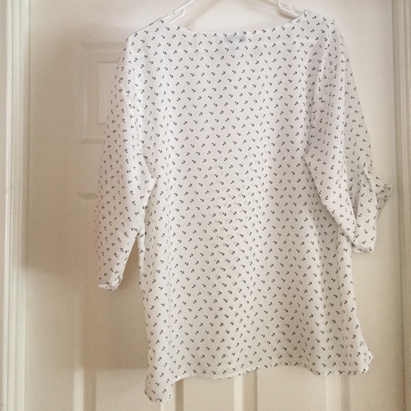 3/4 Sleeve Shell Top - Picture 3 of 3