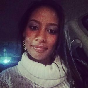 Meet your Posher, Vannessa