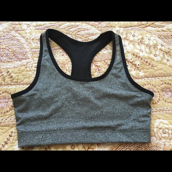 Reebok Sports Bra Medium