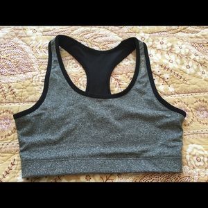 Reebok Sports Bra Medium