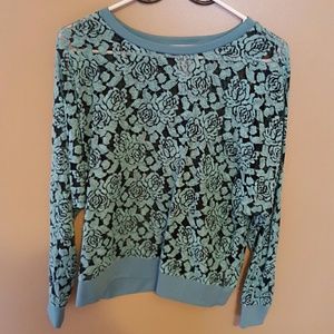 Lace top in Aqua and black