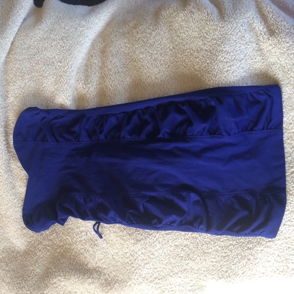 Blue strapless dress sweetheart neckline
