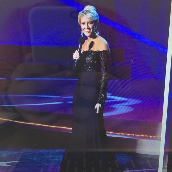 Black Jovani STUNNER!