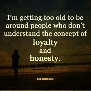 Meet your Posher, Yesenia