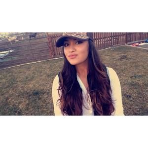 Meet your Posher, Naomi