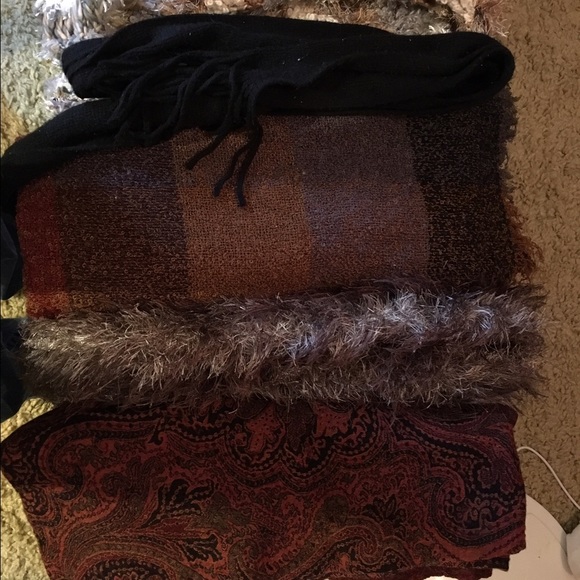 Winter scarfs