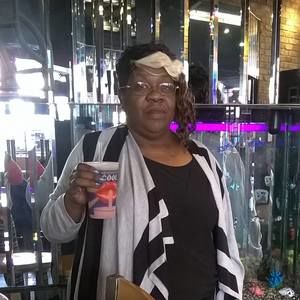 Meet your Posher, Janette