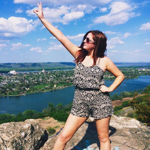 Meet your Posher, Reva