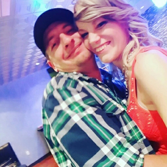 Meet your Posher, RayandJade... - Picture 3 of 4