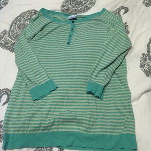 Columbia 3/4 sleeve sweater!