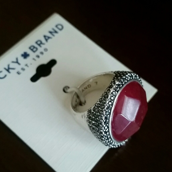 Cocktail Ring - Picture 2 of 2