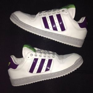 Adidas Original Decade Women 9/Men 7.5  rare.nike