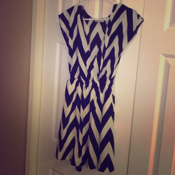 MIDI Chevron dress