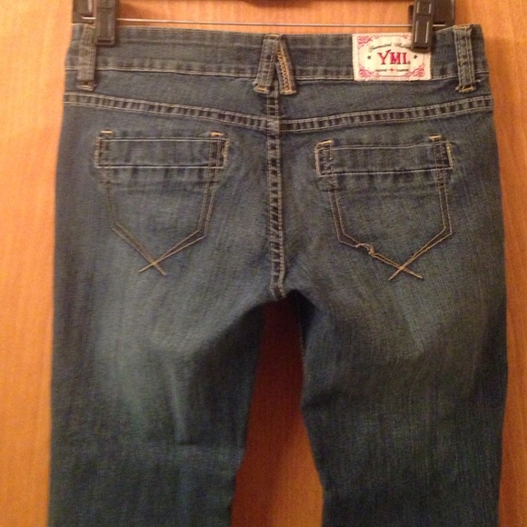 Jeans - Picture 3 of 4