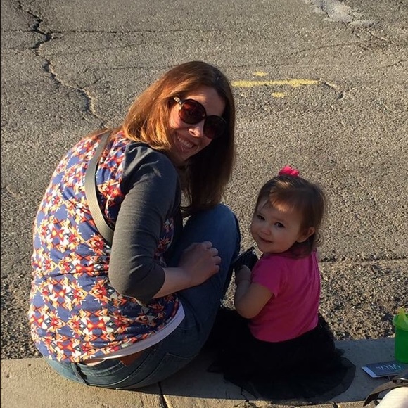 Meet your Posher, Jera - Picture 2 of 4