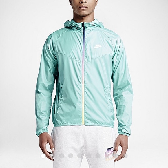 Nike windrunner