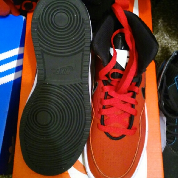 Nike shoes
