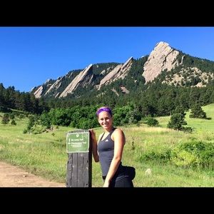 Meet your Posher, Abbie