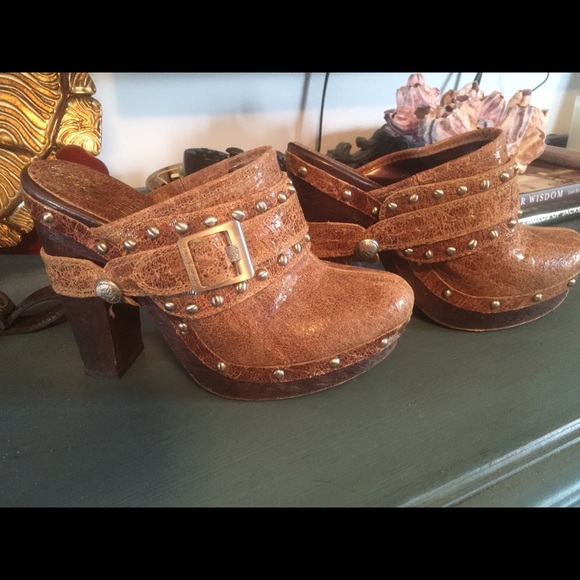 Vince Camuto Booties