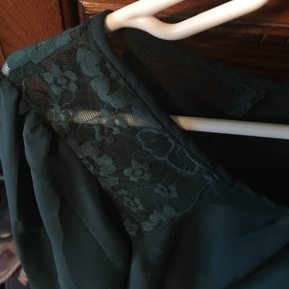 Dark hunter green blouse - Picture 2 of 3