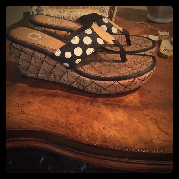 Black & White Polka Dot YellowBox Sandals